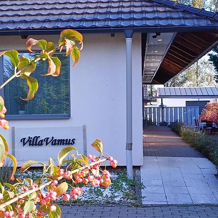 Villa Vamus Vendeg- Es Rendezvenyhaz Vámosszabadi المظهر الخارجي الصورة