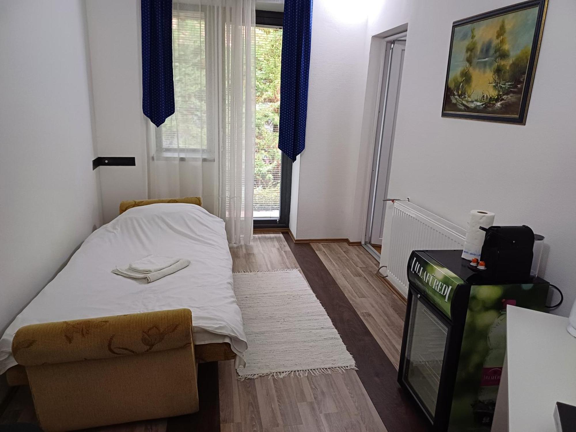 Villa Vamus Vendeg- Es Rendezvenyhaz Vámosszabadi المظهر الخارجي الصورة